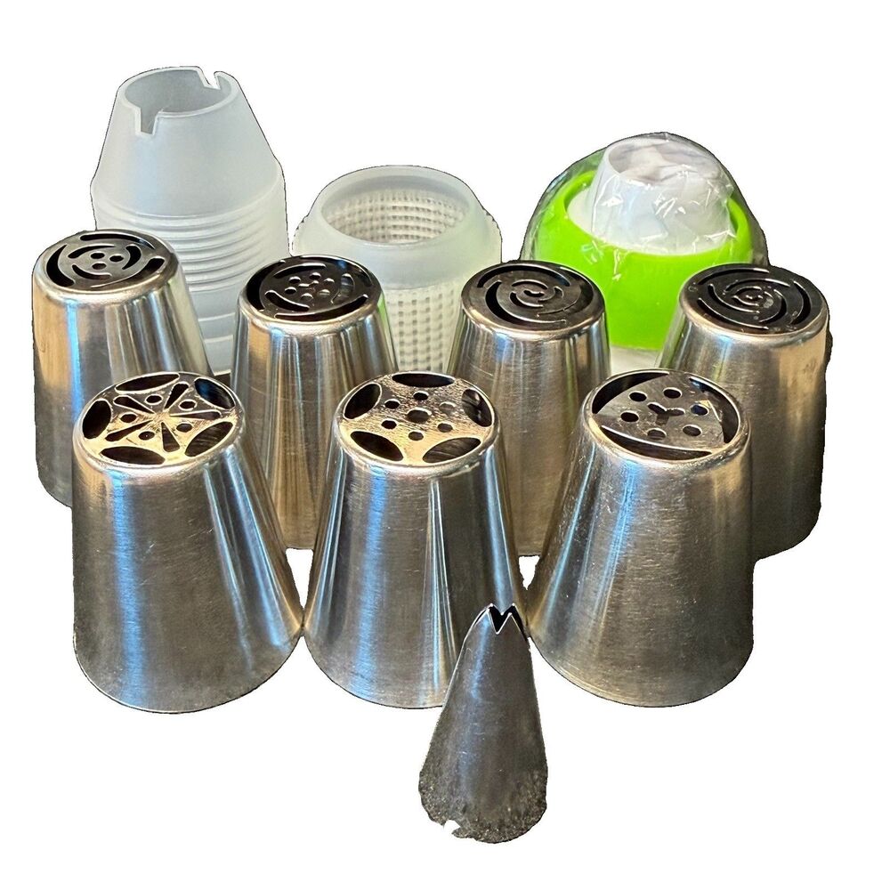 LiveEco Russian Piping Tips 23-Piece Set Cake Cupcake Decorating Tools